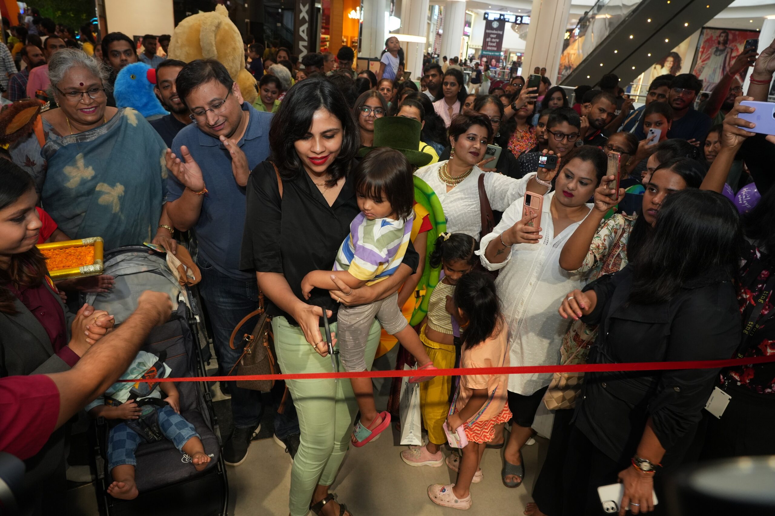 Hamleys Play opens its first store in Chennai. - Oktakenews | Tamil 